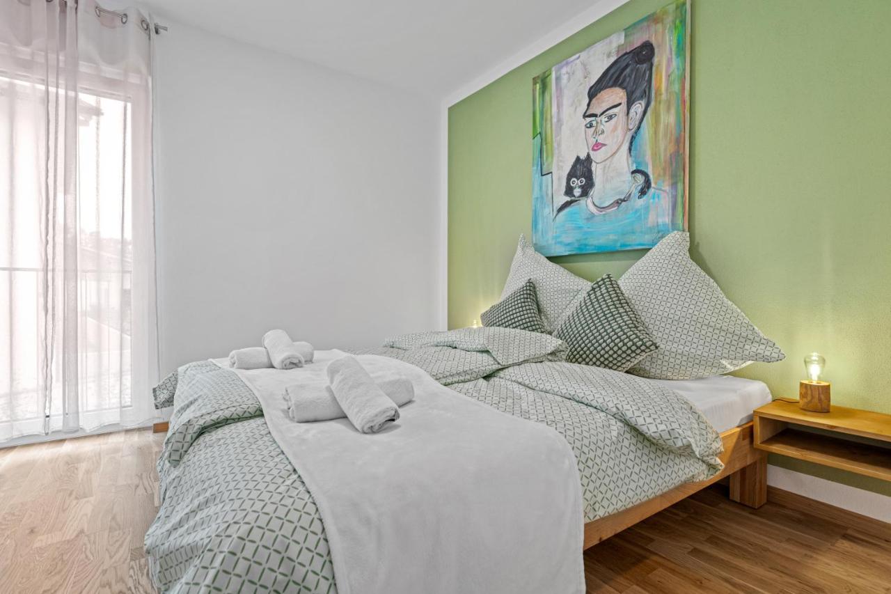 Smurmelhomes Oase: Terrasse - Parken - Kind باساو المظهر الخارجي الصورة